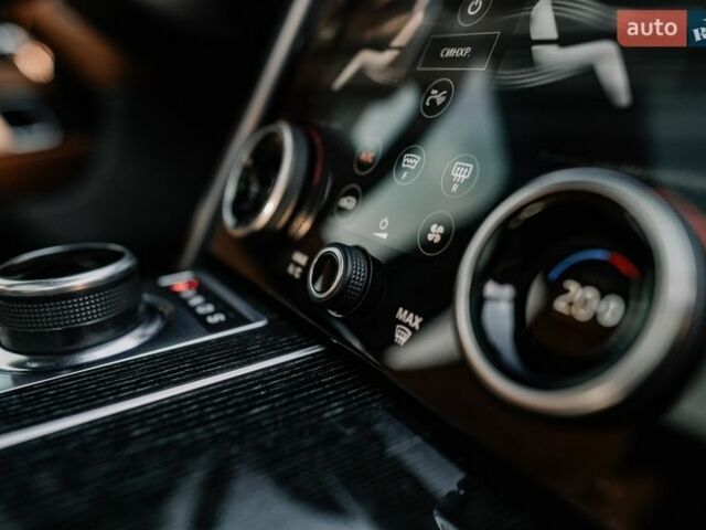 Чорний Ленд Ровер Рендж Ровер, об'ємом двигуна 3 л та пробігом 54 тис. км за 115000 $, фото 63 на Automoto.ua