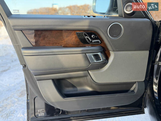 Черный Ленд Ровер Рендж Ровер, объемом двигателя 3 л и пробегом 75 тыс. км за 82000 $, фото 11 на Automoto.ua