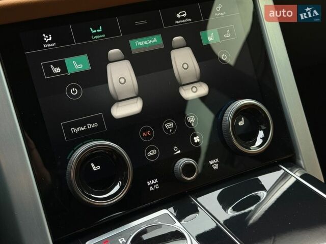 Чорний Ленд Ровер Рендж Ровер, об'ємом двигуна 3 л та пробігом 71 тис. км за 89990 $, фото 58 на Automoto.ua