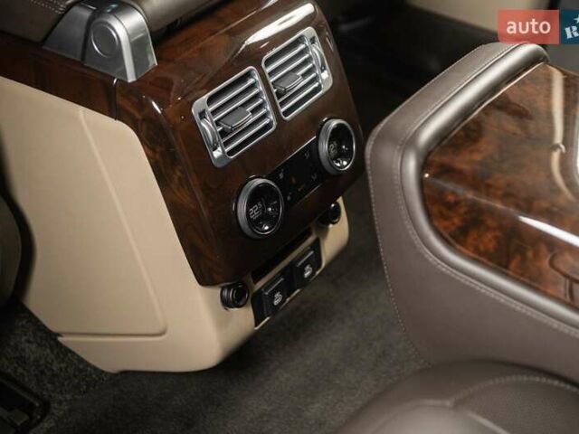 Черный Ленд Ровер Рендж Ровер, объемом двигателя 3 л и пробегом 42 тыс. км за 104900 $, фото 26 на Automoto.ua