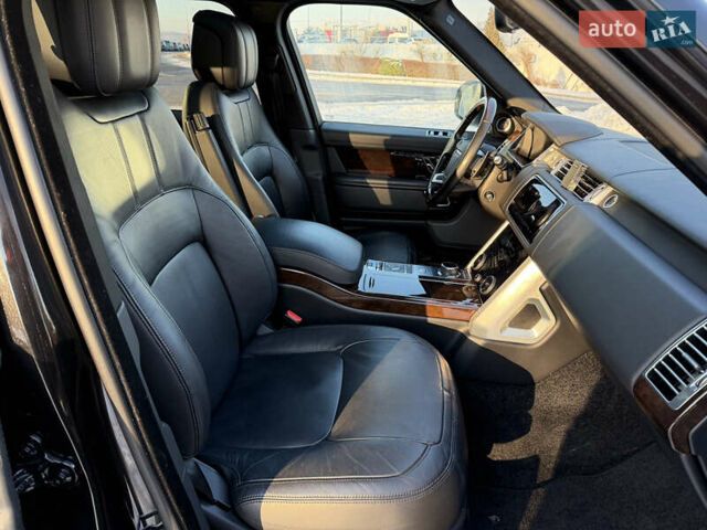 Черный Ленд Ровер Рендж Ровер, объемом двигателя 3 л и пробегом 75 тыс. км за 82000 $, фото 48 на Automoto.ua