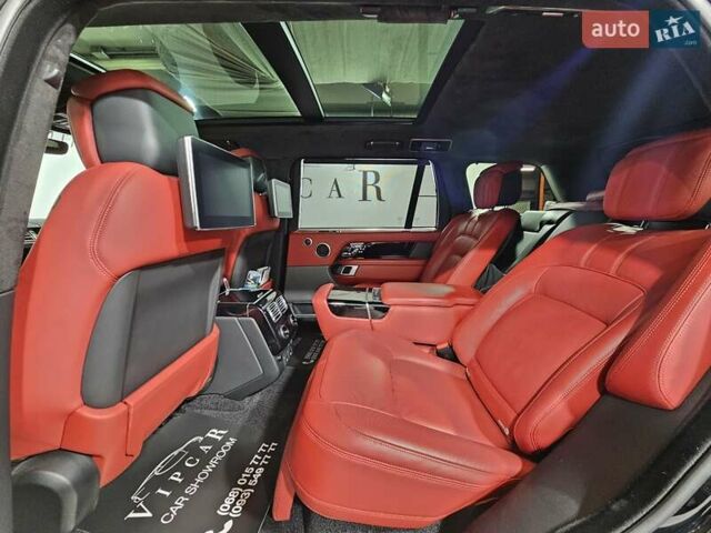 Ленд Ровер Рендж Ровер 2021 у Києві на Automoto.ua Чорний Ленд Ровер Рендж Ровер, об'ємом двигуна 3 л та пробігом 103 тис. км за 89999 $, фото 12 на Automoto.ua