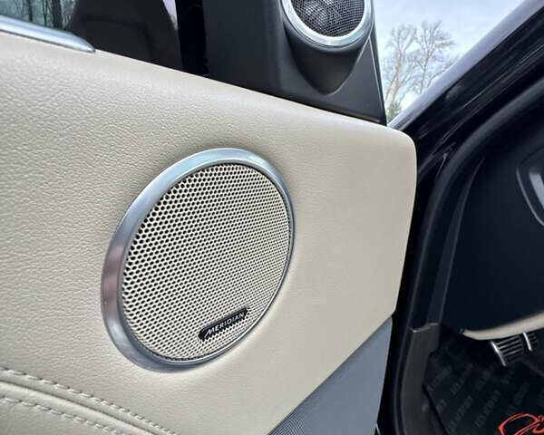 Черный Ленд Ровер Рендж Ровер, объемом двигателя 3 л и пробегом 90 тыс. км за 75555 $, фото 99 на Automoto.ua