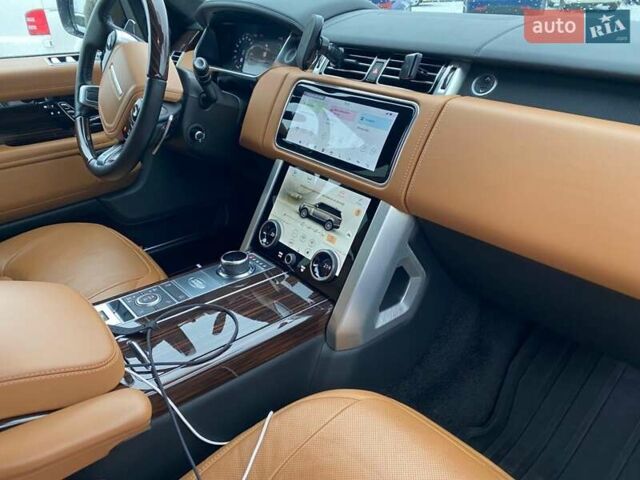 Чорний Ленд Ровер Рендж Ровер, об'ємом двигуна 3 л та пробігом 55 тис. км за 99500 $, фото 9 на Automoto.ua