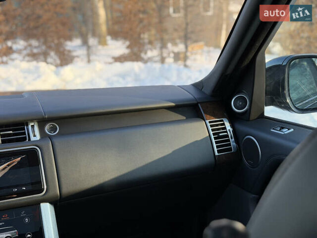 Черный Ленд Ровер Рендж Ровер, объемом двигателя 3 л и пробегом 75 тыс. км за 82000 $, фото 42 на Automoto.ua