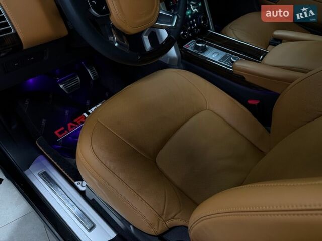 Черный Ленд Ровер Рендж Ровер, объемом двигателя 3 л и пробегом 49 тыс. км за 93500 $, фото 45 на Automoto.ua