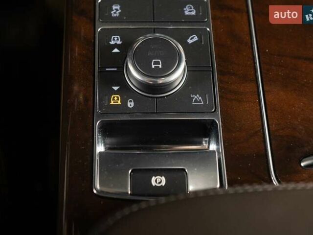 Черный Ленд Ровер Рендж Ровер, объемом двигателя 3 л и пробегом 42 тыс. км за 104900 $, фото 48 на Automoto.ua