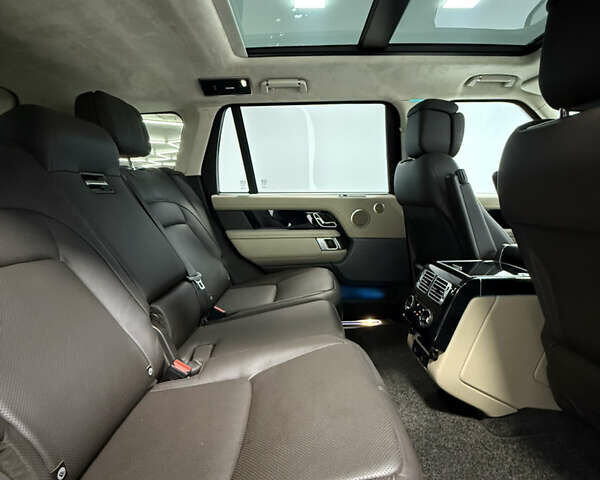 Ленд Ровер Рендж Ровер 2021 в Одессе на Automoto.ua Черный Ленд Ровер Рендж Ровер, объемом двигателя 5 л и пробегом 35 тыс. км за 79500 $, фото 29 на Automoto.ua