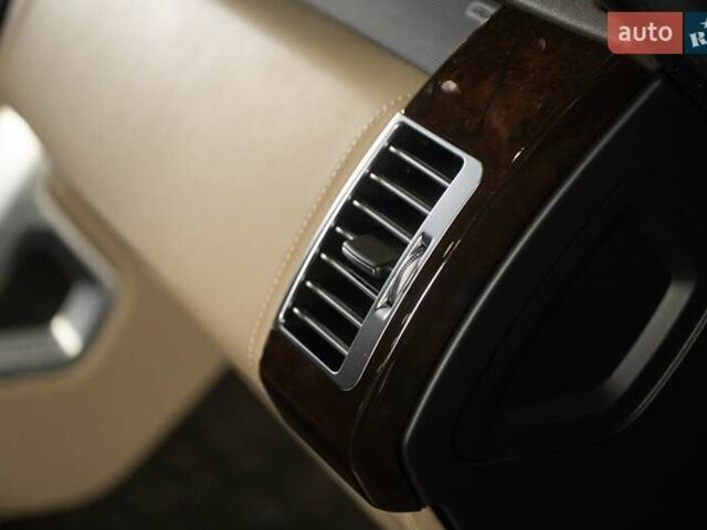 Черный Ленд Ровер Рендж Ровер, объемом двигателя 3 л и пробегом 42 тыс. км за 104900 $, фото 58 на Automoto.ua