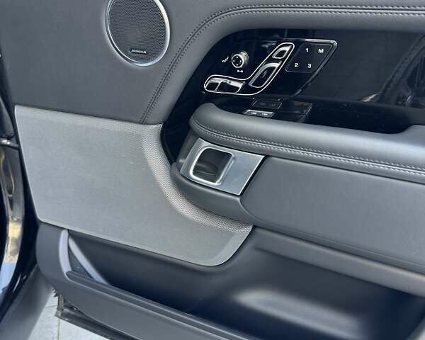 Черный Ленд Ровер Рендж Ровер, объемом двигателя 3 л и пробегом 51 тыс. км за 83500 $, фото 14 на Automoto.ua