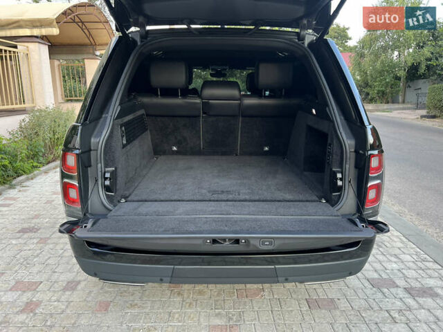 Черный Ленд Ровер Рендж Ровер, объемом двигателя 5 л и пробегом 77 тыс. км за 73499 $, фото 69 на Automoto.ua