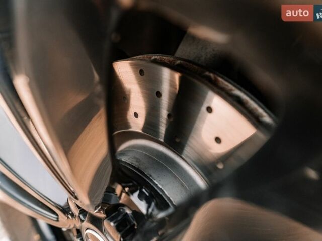 Чорний Ленд Ровер Рендж Ровер, об'ємом двигуна 3 л та пробігом 54 тис. км за 115000 $, фото 44 на Automoto.ua