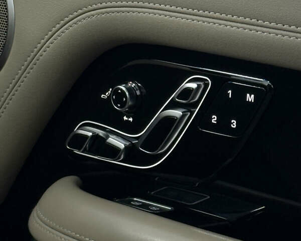 Ленд Ровер Рендж Ровер 2021 в Одессе на Automoto.ua Черный Ленд Ровер Рендж Ровер, объемом двигателя 5 л и пробегом 35 тыс. км за 79500 $, фото 24 на Automoto.ua