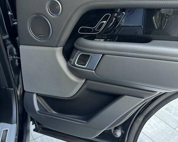 Черный Ленд Ровер Рендж Ровер, объемом двигателя 3 л и пробегом 51 тыс. км за 83500 $, фото 16 на Automoto.ua