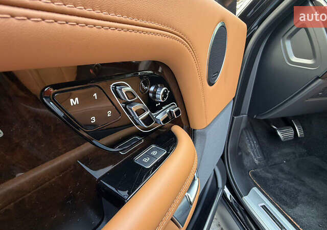 Чорний Ленд Ровер Рендж Ровер, об'ємом двигуна 3 л та пробігом 17 тис. км за 125000 $, фото 12 на Automoto.ua