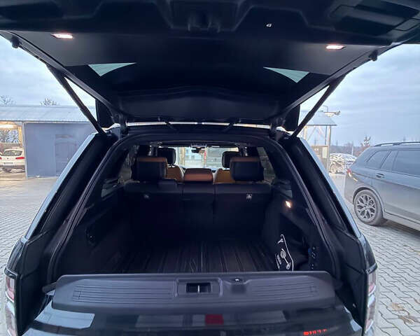 Черный Ленд Ровер Рендж Ровер, объемом двигателя 2.99 л и пробегом 59 тыс. км за 95999 $, фото 7 на Automoto.ua