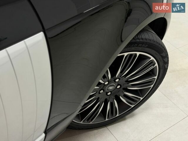 Черный Ленд Ровер Рендж Ровер, объемом двигателя 3 л и пробегом 49 тыс. км за 93500 $, фото 6 на Automoto.ua