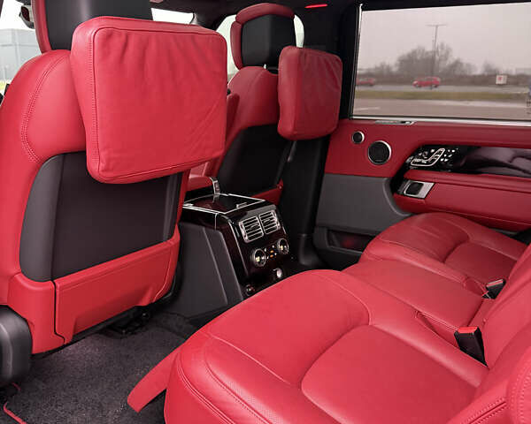 Черный Ленд Ровер Рендж Ровер, объемом двигателя 3 л и пробегом 105 тыс. км за 84000 $, фото 18 на Automoto.ua