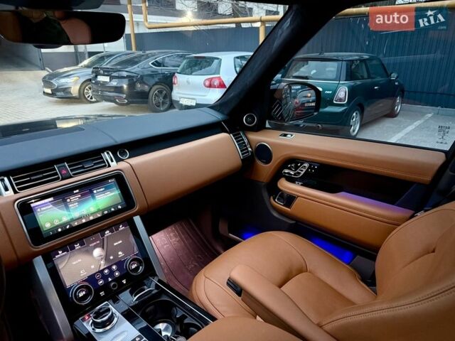 Черный Ленд Ровер Рендж Ровер, объемом двигателя 3 л и пробегом 69 тыс. км за 105000 $, фото 37 на Automoto.ua