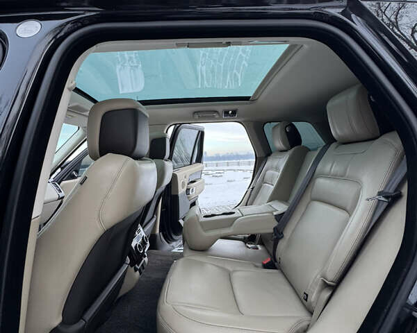 Черный Ленд Ровер Рендж Ровер, объемом двигателя 3 л и пробегом 90 тыс. км за 75555 $, фото 119 на Automoto.ua