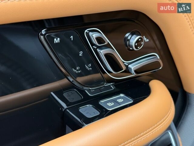 Чорний Ленд Ровер Рендж Ровер, об'ємом двигуна 3 л та пробігом 71 тис. км за 89990 $, фото 33 на Automoto.ua