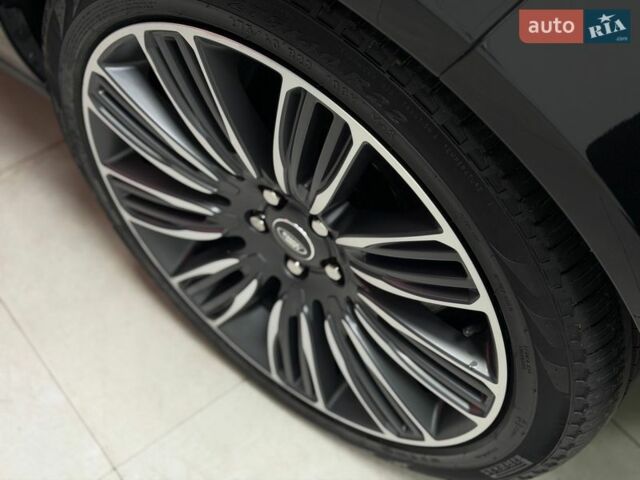 Черный Ленд Ровер Рендж Ровер, объемом двигателя 3 л и пробегом 49 тыс. км за 93500 $, фото 12 на Automoto.ua