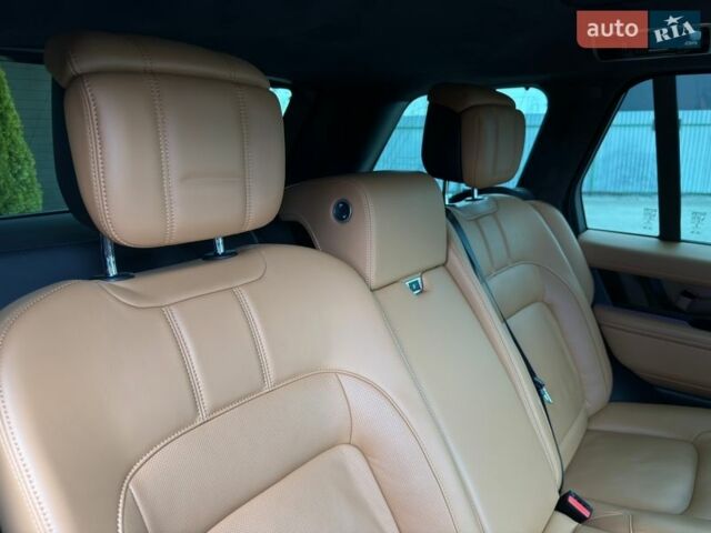 Чорний Ленд Ровер Рендж Ровер, об'ємом двигуна 3 л та пробігом 71 тис. км за 89990 $, фото 72 на Automoto.ua