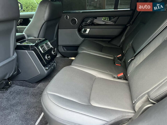 Черный Ленд Ровер Рендж Ровер, объемом двигателя 5 л и пробегом 77 тыс. км за 73499 $, фото 83 на Automoto.ua