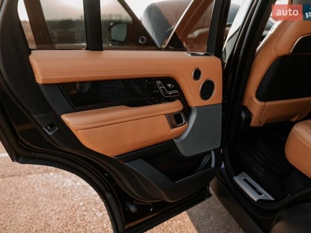 Чорний Ленд Ровер Рендж Ровер, об'ємом двигуна 3 л та пробігом 54 тис. км за 115000 $, фото 111 на Automoto.ua