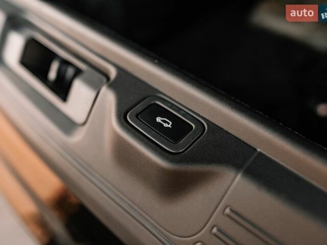 Чорний Ленд Ровер Рендж Ровер, об'ємом двигуна 3 л та пробігом 54 тис. км за 115000 $, фото 138 на Automoto.ua