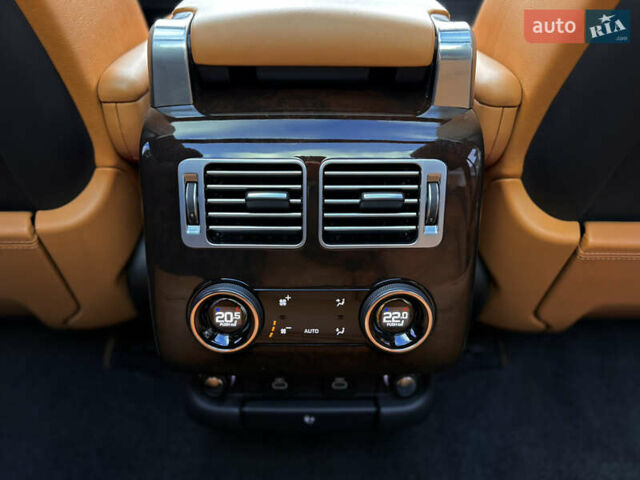 Чорний Ленд Ровер Рендж Ровер, об'ємом двигуна 3 л та пробігом 40 тис. км за 115000 $, фото 38 на Automoto.ua