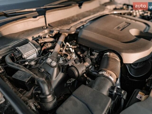 Чорний Ленд Ровер Рендж Ровер, об'ємом двигуна 3 л та пробігом 54 тис. км за 115000 $, фото 135 на Automoto.ua