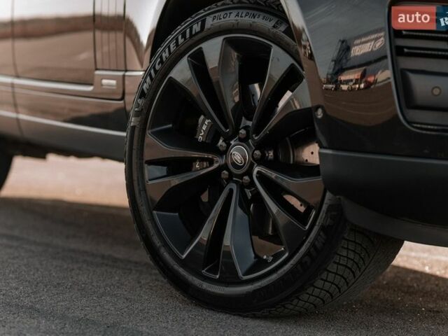 Чорний Ленд Ровер Рендж Ровер, об'ємом двигуна 3 л та пробігом 54 тис. км за 115000 $, фото 14 на Automoto.ua