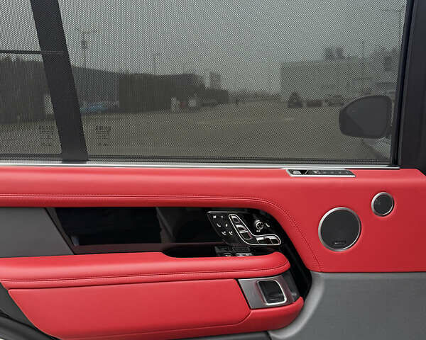 Черный Ленд Ровер Рендж Ровер, объемом двигателя 3 л и пробегом 105 тыс. км за 84000 $, фото 19 на Automoto.ua