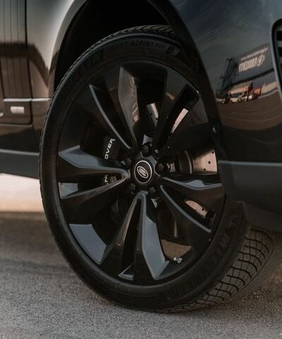 Чорний Ленд Ровер Рендж Ровер, об'ємом двигуна 3 л та пробігом 54 тис. км за 115000 $, фото 13 на Automoto.ua