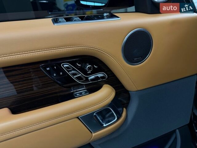 Черный Ленд Ровер Рендж Ровер, объемом двигателя 3 л и пробегом 49 тыс. км за 93500 $, фото 47 на Automoto.ua