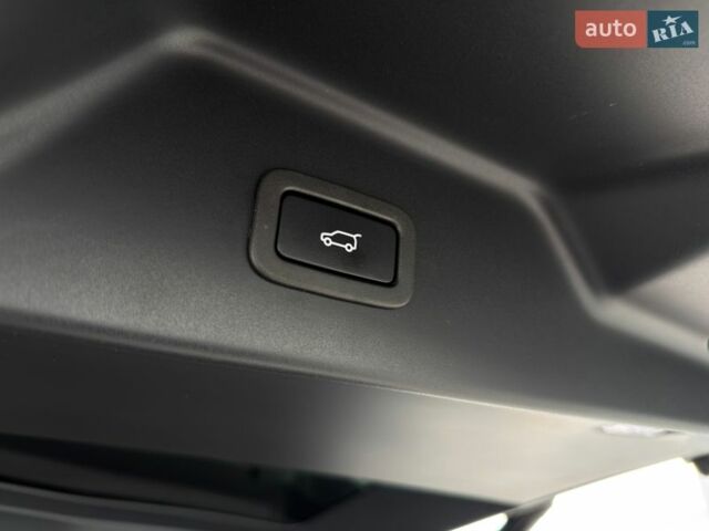 Чорний Ленд Ровер Рендж Ровер, об'ємом двигуна 3 л та пробігом 71 тис. км за 89990 $, фото 31 на Automoto.ua