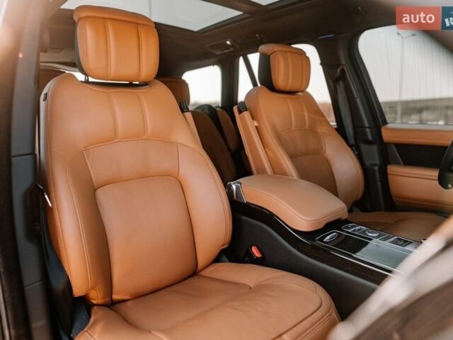 Чорний Ленд Ровер Рендж Ровер, об'ємом двигуна 3 л та пробігом 54 тис. км за 115000 $, фото 58 на Automoto.ua