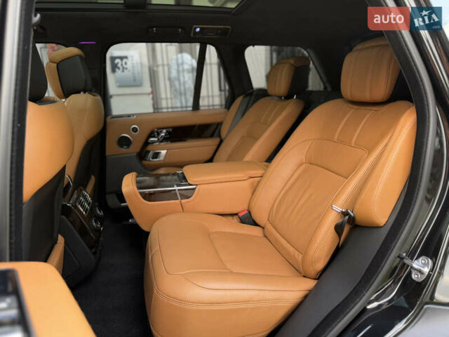 Чорний Ленд Ровер Рендж Ровер, об'ємом двигуна 3 л та пробігом 40 тис. км за 115000 $, фото 35 на Automoto.ua