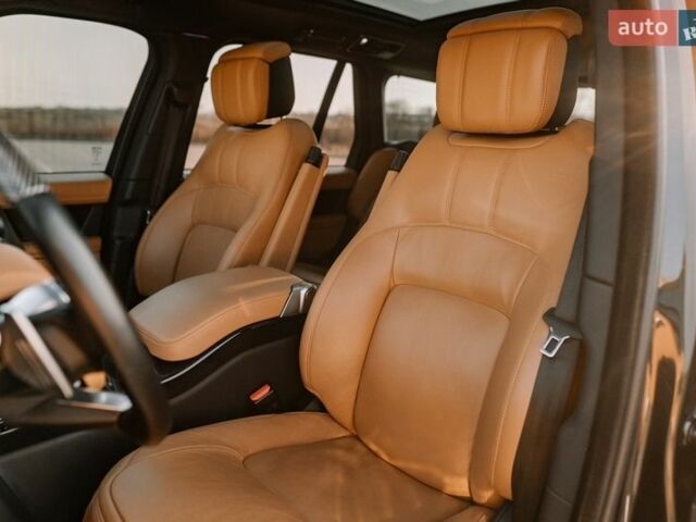 Чорний Ленд Ровер Рендж Ровер, об'ємом двигуна 3 л та пробігом 54 тис. км за 115000 $, фото 76 на Automoto.ua