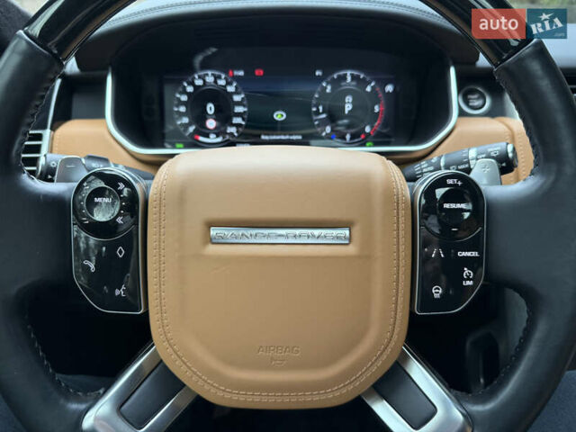 Чорний Ленд Ровер Рендж Ровер, об'ємом двигуна 3 л та пробігом 110 тис. км за 110000 $, фото 31 на Automoto.ua