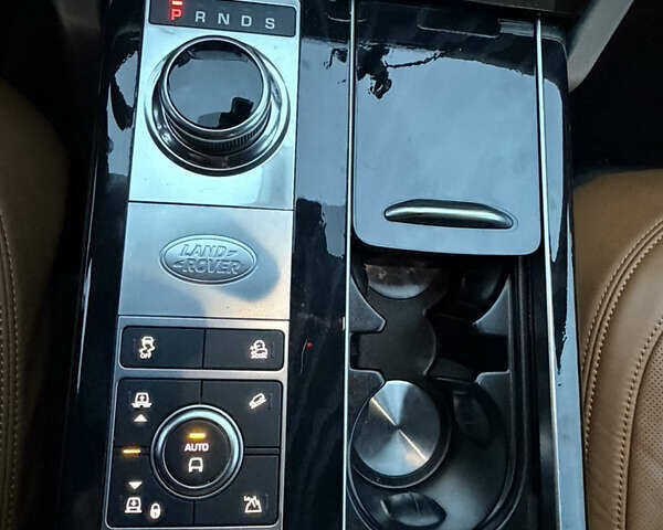 Черный Ленд Ровер Рендж Ровер, объемом двигателя 2.99 л и пробегом 59 тыс. км за 95999 $, фото 12 на Automoto.ua