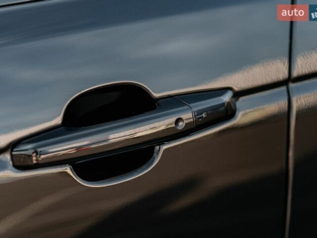 Чорний Ленд Ровер Рендж Ровер, об'ємом двигуна 3 л та пробігом 54 тис. км за 115000 $, фото 49 на Automoto.ua