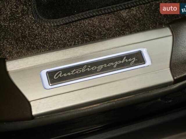 Черный Ленд Ровер Рендж Ровер, объемом двигателя 3 л и пробегом 42 тыс. км за 104900 $, фото 21 на Automoto.ua