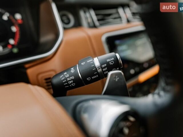 Чорний Ленд Ровер Рендж Ровер, об'ємом двигуна 3 л та пробігом 54 тис. км за 115000 $, фото 85 на Automoto.ua