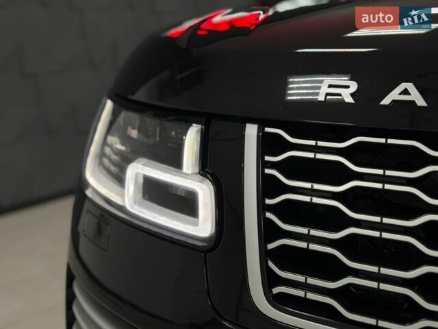 Черный Ленд Ровер Рендж Ровер, объемом двигателя 3 л и пробегом 49 тыс. км за 93500 $, фото 5 на Automoto.ua