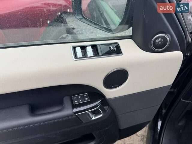 Черный Ленд Ровер Рендж Ровер, объемом двигателя 3 л и пробегом 47 тыс. км за 39900 $, фото 16 на Automoto.ua