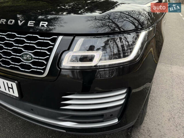 Чорний Ленд Ровер Рендж Ровер, об'ємом двигуна 3 л та пробігом 110 тис. км за 110000 $, фото 9 на Automoto.ua