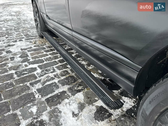 Черный Ленд Ровер Рендж Ровер, объемом двигателя 3 л и пробегом 90 тыс. км за 75555 $, фото 73 на Automoto.ua