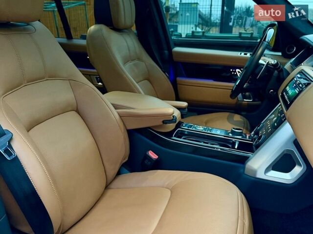 Черный Ленд Ровер Рендж Ровер, объемом двигателя 3 л и пробегом 69 тыс. км за 105000 $, фото 43 на Automoto.ua